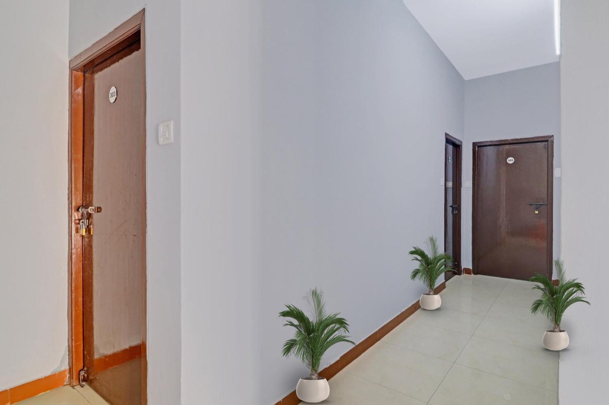 Hotel O Jagannath Near Shilparamam Kondapur  المظهر الخارجي الصورة